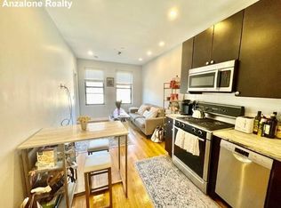419 Hanover St #8888, Boston, MA 02113