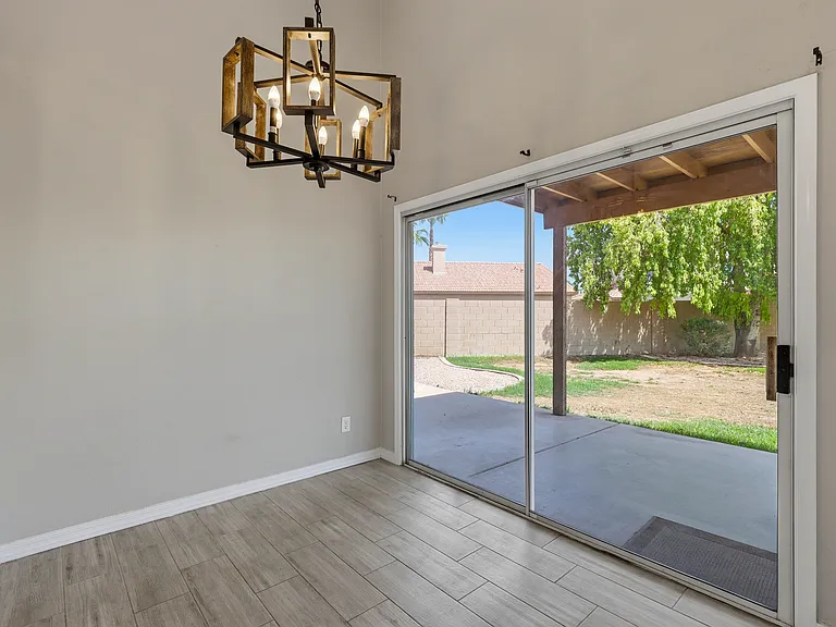1274 E Lake Dr — Photo 15