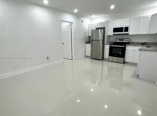 725 NE 126th St APT 2, Miami, FL 33161