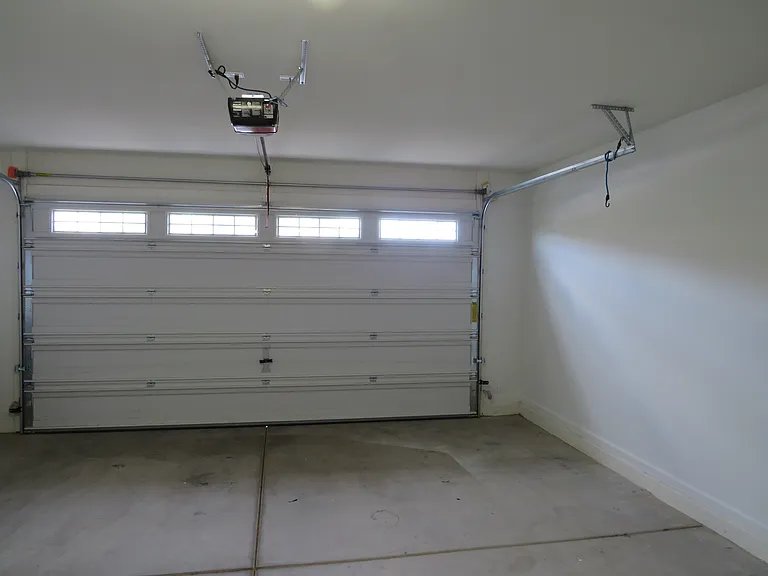 40537 W Helen Ct — Photo 28