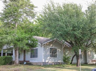 700 N Beacon St, Dallas, TX 75214