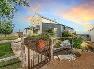 102 Scenic Outlook Trl, Fredericksburg, TX 78624