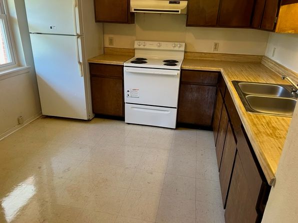 501 N Church St APT 19