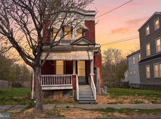 320 Rutherford Ave, Trenton, NJ 08618
