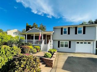 487 Country Club Rd, Middletown, CT 06457