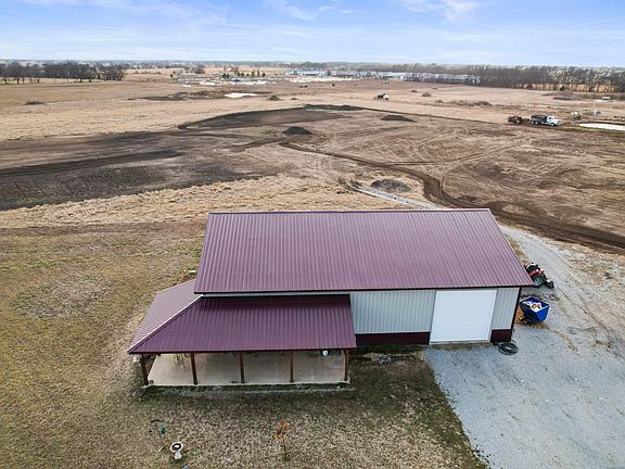 4th image of 20503 S 580th Rd