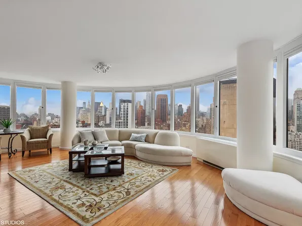 330 E 38th St #33CD, New York, NY 10016