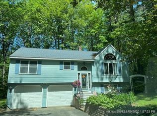 44 Victoria Ln, North Waterboro, ME 04061