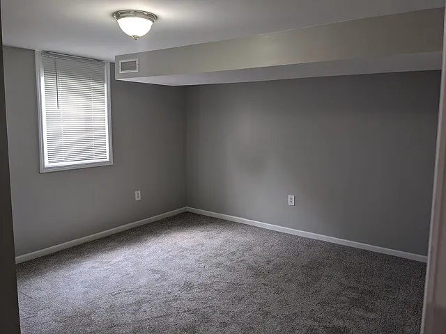 61 Pine Ct — Photo 16