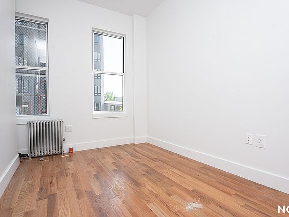 2nd image of 757 Hart St #3A