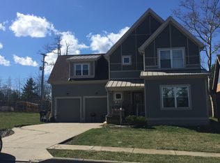 1932 Hurston Ct, Cleveland, OH 44121