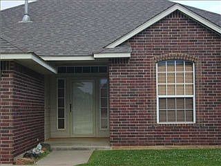 2nd image of 405 Amanda Dr