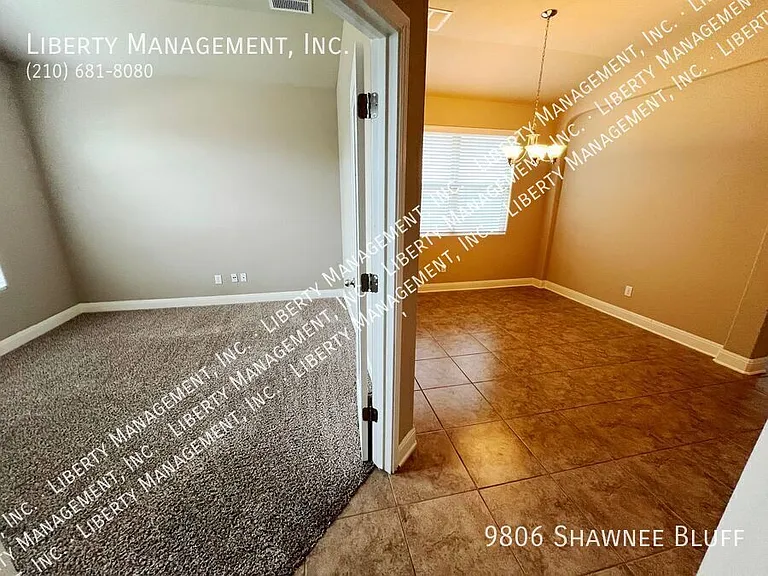 9806 Shawnee Blf — Photo 4