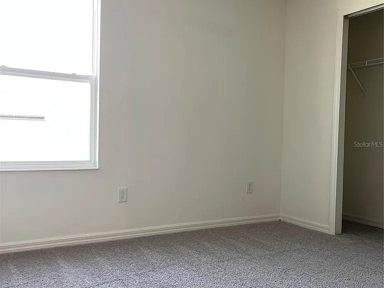 9581 Sandy Bluffs Cir — Photo 5