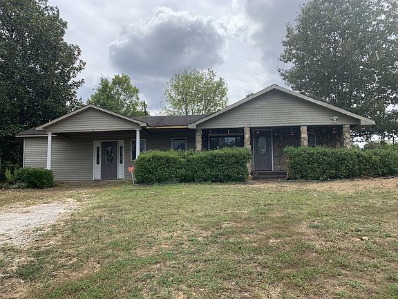 5th image of 111 Shackelford Dr #1
