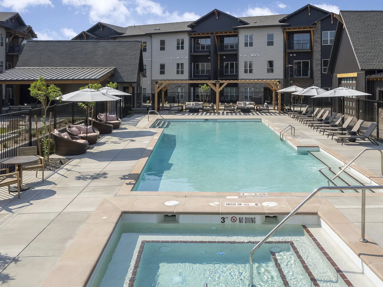 The Crossings at Windsong — Photo 1