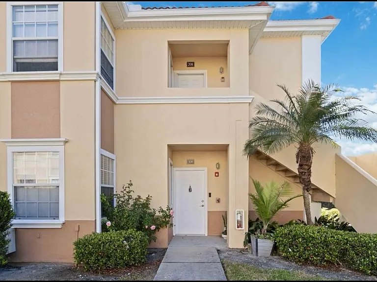 1010 Villagio Cir #108 — Photo 10