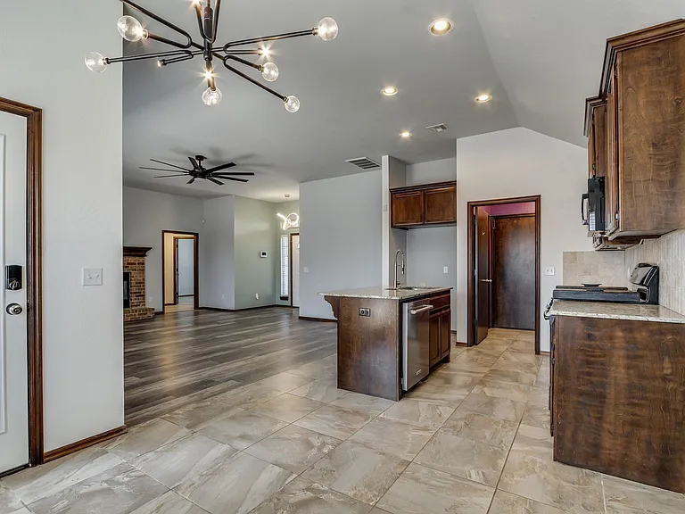 1174 Misty Ln NW — Photo 18