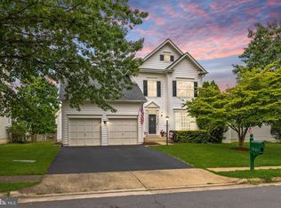 9744 Runner Stone Pl, Bristow, VA 20136