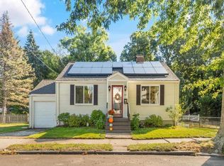 112 Pond St, Stoneham, MA 02180