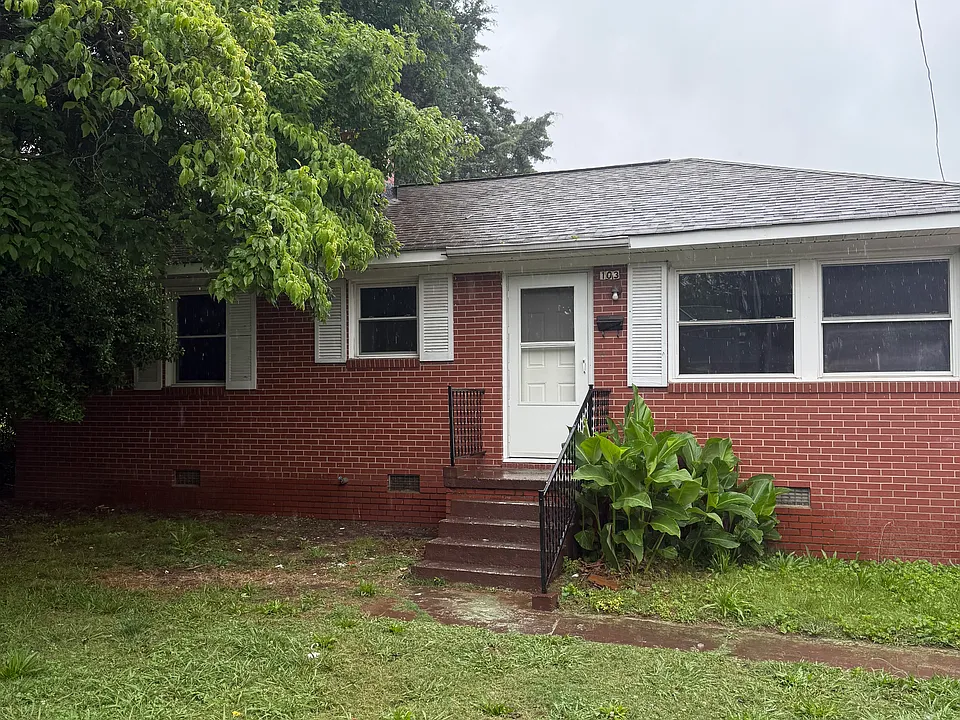 103 Shoaf St