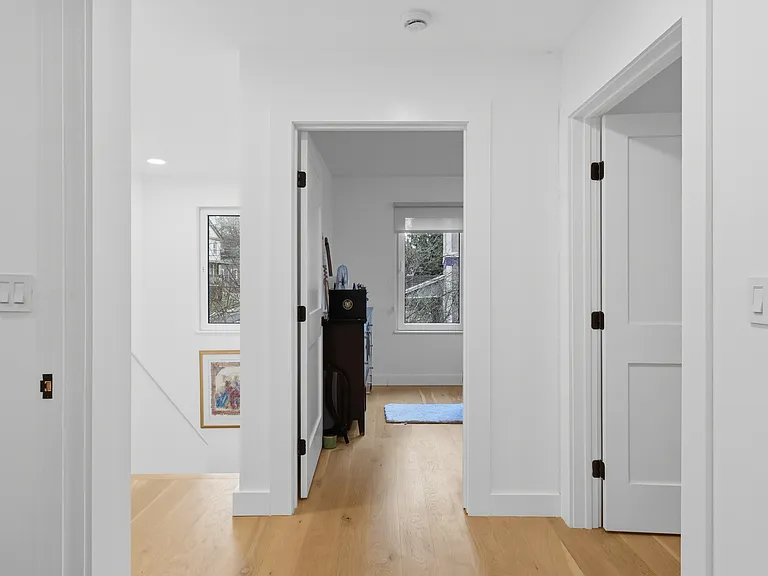 904 Quinnipiac Ave — Photo 35