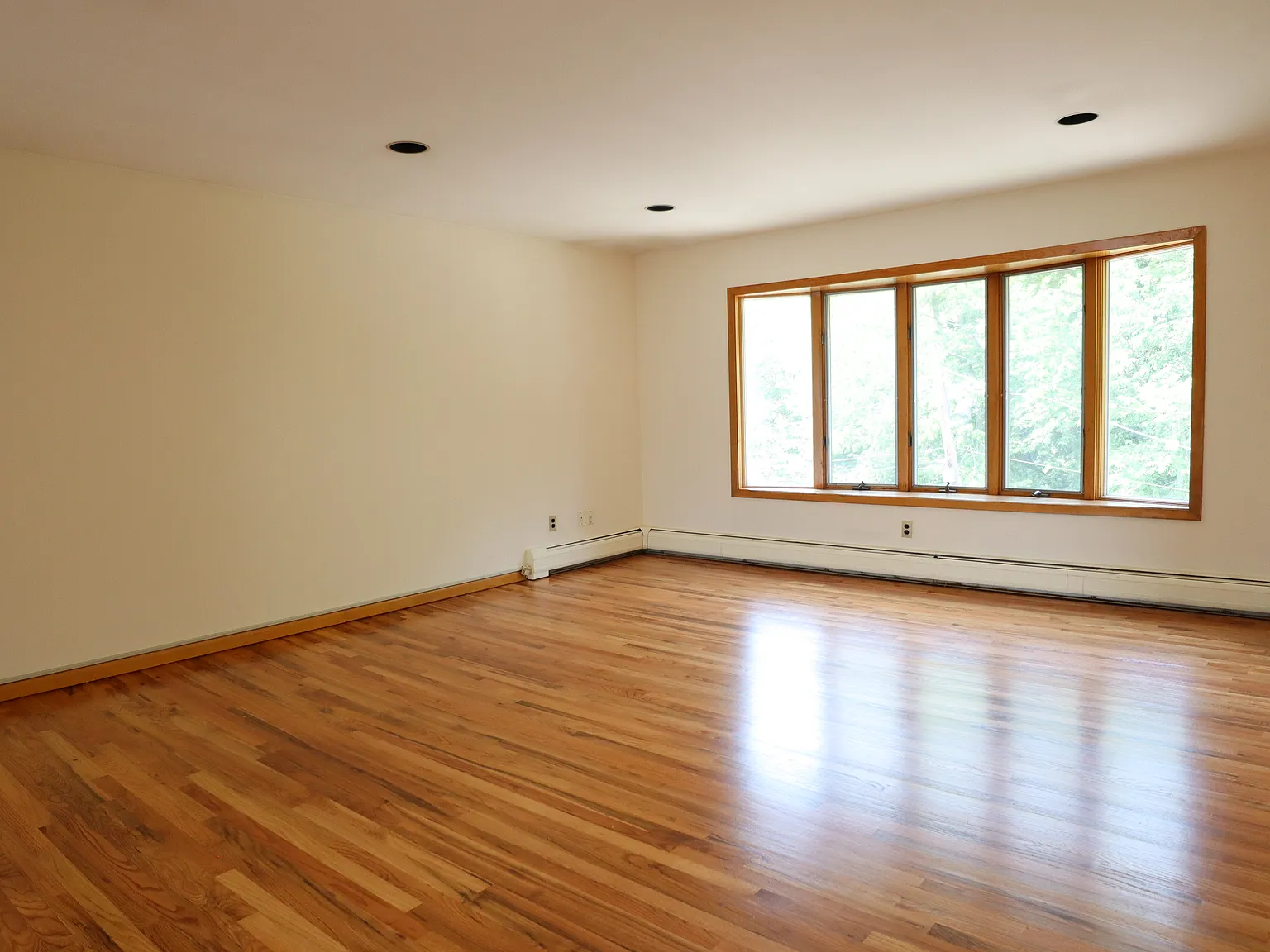 3 bed, $3,450 — Photo 4