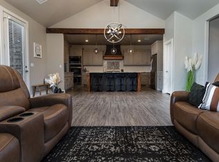 9150 Copper Creek Dr, Amarillo, TX 79119