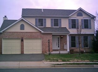 12527 Rock Ridge Rd, Herndon, VA 20170