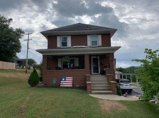 102 Beachview St, Houston, PA 15342