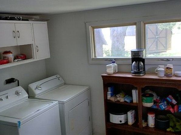 934 Snow Ave