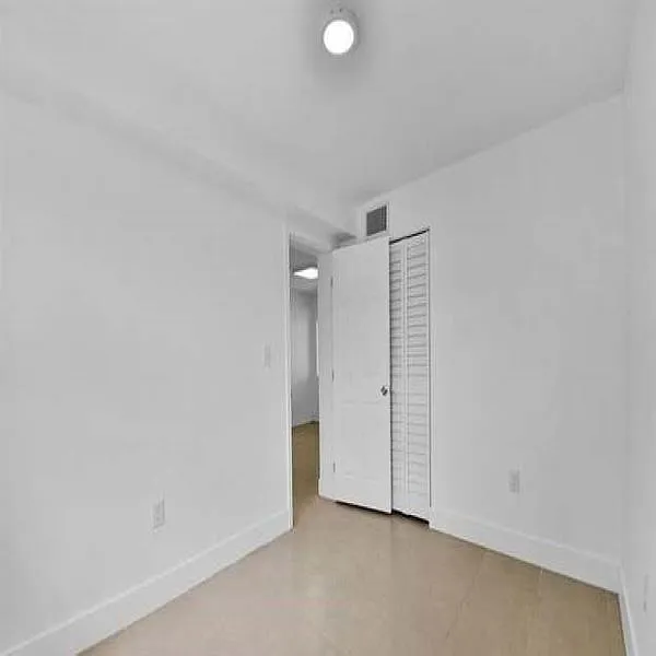 2 bed, 800 sqft, $1,650 — Photo 4