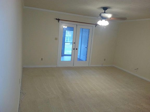 2nd image of 2240 Kings Gate Cir APT C
