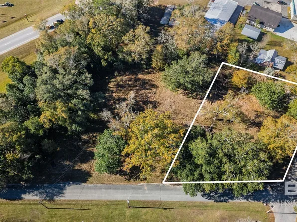 22995 E Chicago St #7-10, Robertsdale, AL 36567