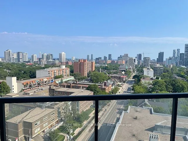 159 Wellesley St E #1105 — Photo 1