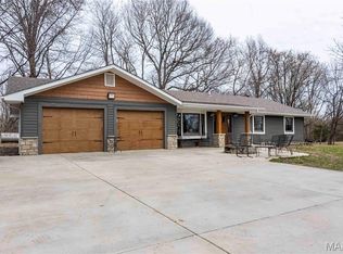 120 Willow Ln, Eolia, MO 63344