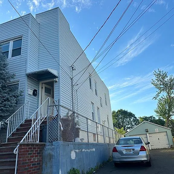 152 Trimble Ave #2 — Photo 12