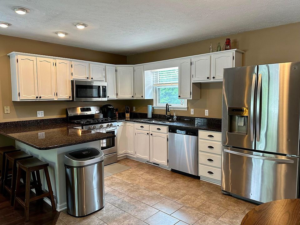 2204 Apple Valley Dr, Howard, OH 43028 Zillow