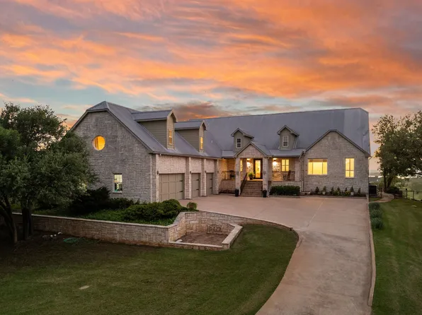 1400 Lady Amber Ln, Granbury, TX 76049