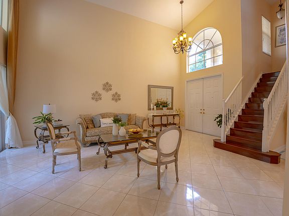 3rd image of 8789 Sandy Crest Lane