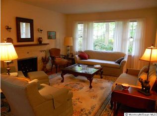 11 Hillcrest Rd, Holmdel, NJ 07733