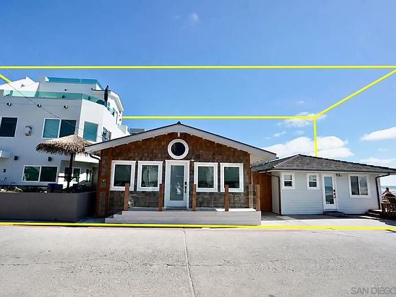 4th image of 3795 Ocean Front Walk