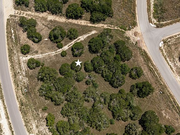 4th image of 1750 Paradise Pkwy LOT 32
