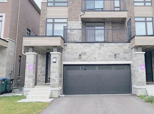 22 Ravenbury St, Brampton, ON L6P 4P5