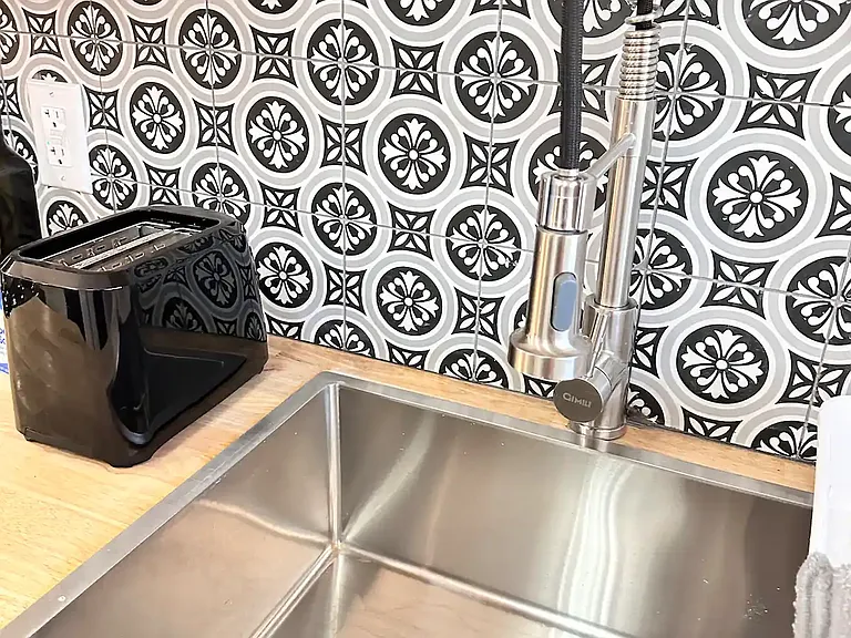 Kitchen Sink
