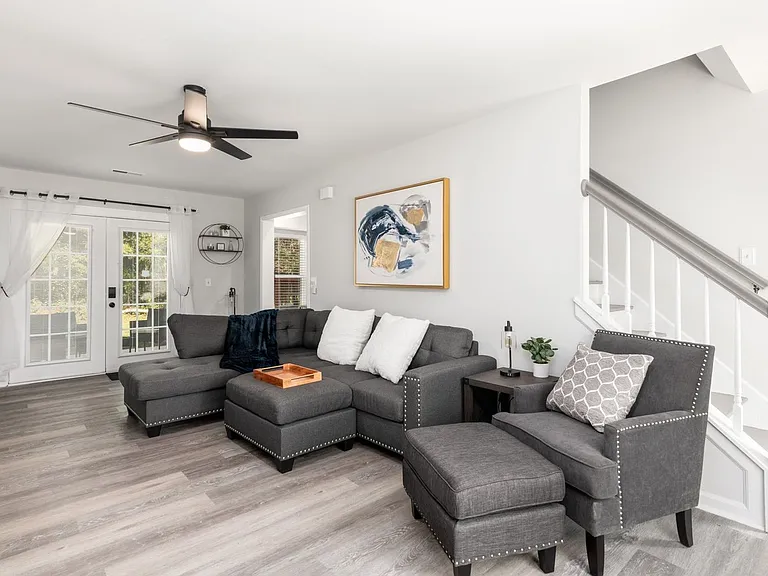 4126 Silver Fox Ct — Photo 4