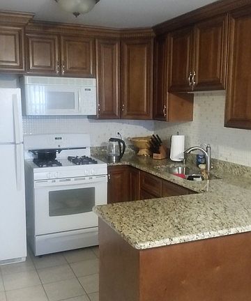 3rd image of 8629 Leamington Ave APT 1N