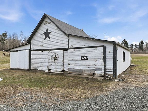 3rd image of 1369 12th St