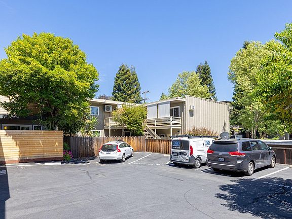 5th image of 3448 Orchard Hill Ct #D52179a56