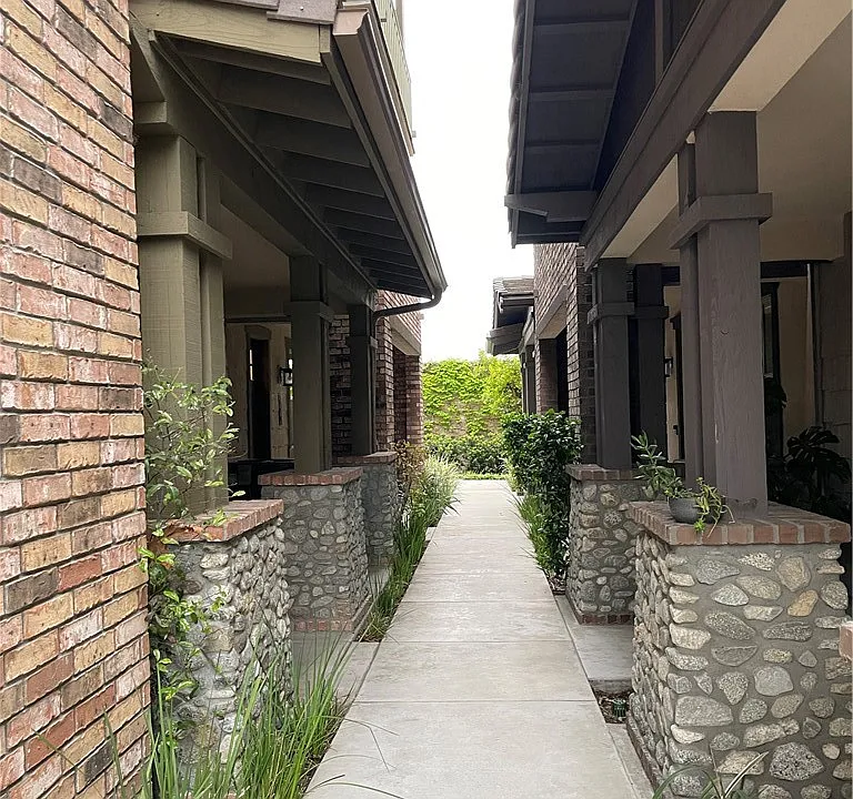 590 Boulder Cir